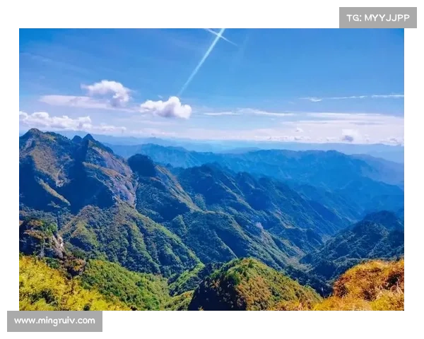 探索轻风山秘境之旅揭秘从王国出发的最佳登山线路推荐 探索轻风山秘境之旅揭秘从王国出发的最佳登山线路推荐