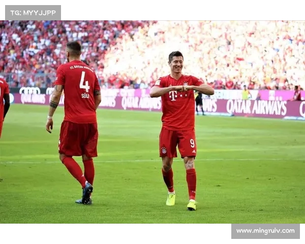 从无名小将到足坛巨星莱万逆袭崛起传奇故事的非凡成长历程全景记