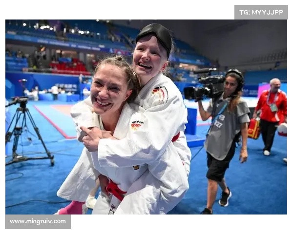 探讨澳洲杯为何以高水准竞技表现持续备受全球体育迷热切关注目光