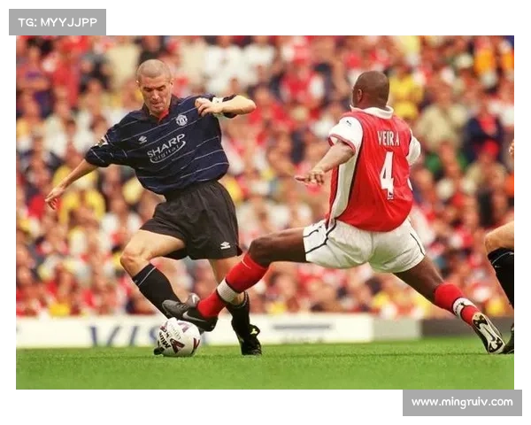 曼联弗兰技术特点全解析 球场智慧与进攻多面手的完美结合 曼联弗兰技术特点全解析 球场智慧与进攻多面手的完美结合