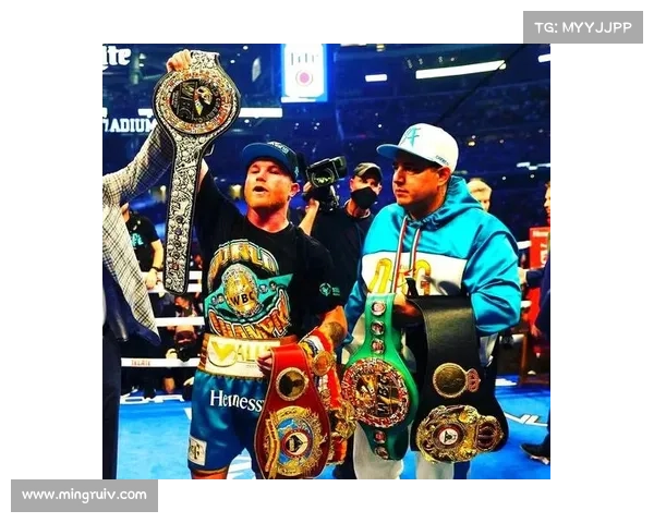 德国拳击选手在国际重量级拳击赛中勇夺金牌为国争光